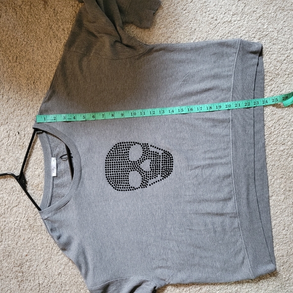 Studded Skull Sweater - NWT - Picture 3 of 7